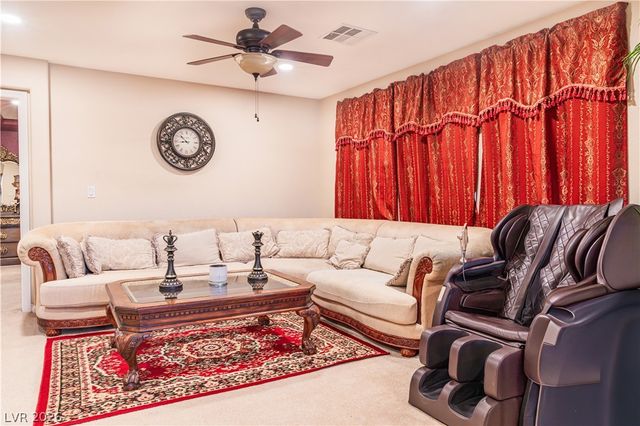 8867 Bonneville Peak Court, Las Vegas, NV 89148