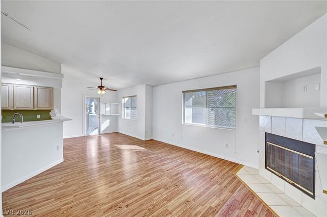 322 Sunward Drive 322, Henderson, NV 89014