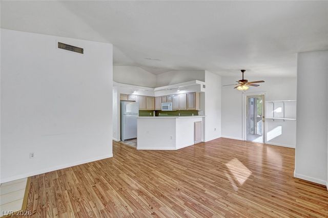 322 Sunward Drive 322, Henderson, NV 89014