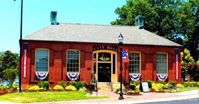 108 Bryant Street, Belmont, NC 28012