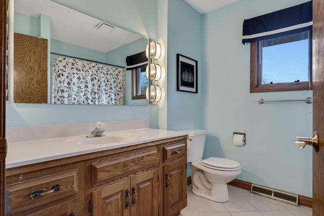 N6061 Summerglow TRAIL, Onalaska, WI 54650