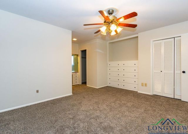 1909 Mary Jane Dr, Longview, TX 75601