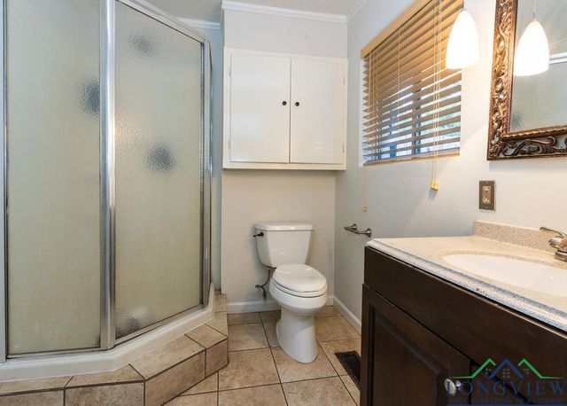 1909 Mary Jane Dr, Longview, TX 75601