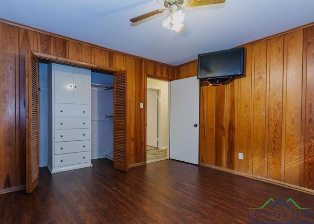 1909 Mary Jane Dr, Longview, TX 75601