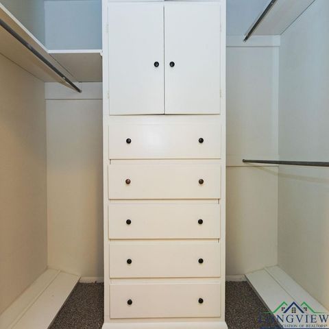 1909 Mary Jane Dr, Longview, TX 75601