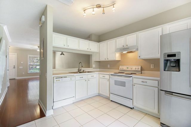 2403 LAKE WOODBERRY CIRCLE, Brandon, FL 33510