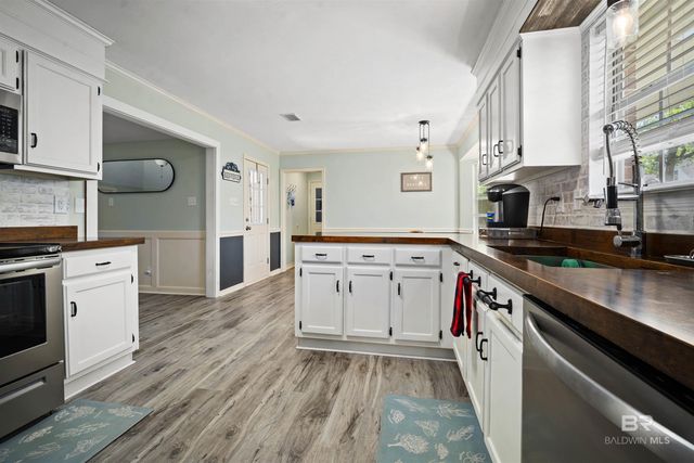 3005 Alexandria Court, Mobile, AL 36693