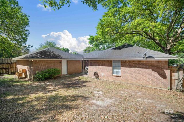 3005 Alexandria Court, Mobile, AL 36693