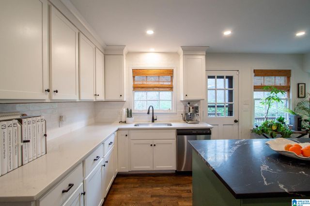 3447 KILDARE DRIVE, Hoover, AL 35226