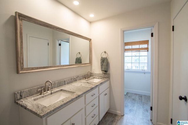 3447 KILDARE DRIVE, Hoover, AL 35226