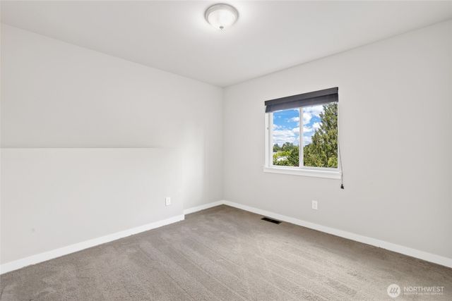 10612 Palisades Street SE, Yelm, WA 98597
