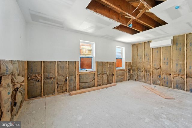 4 W OVERLEA AVE, Baltimore, MD 21206