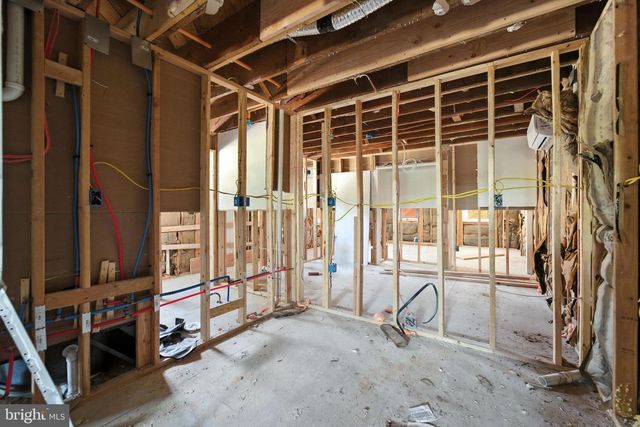 4 W OVERLEA AVE, Baltimore, MD 21206