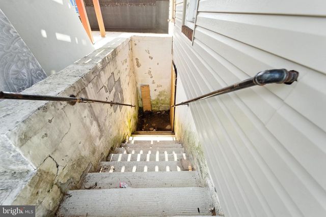 4 W OVERLEA AVE, Baltimore, MD 21206