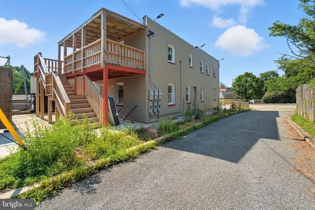 4 W OVERLEA AVE, Baltimore, MD 21206