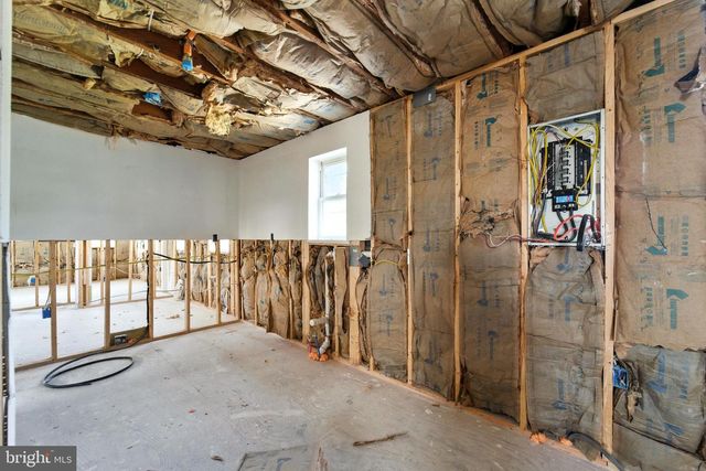 4 W OVERLEA AVE, Baltimore, MD 21206