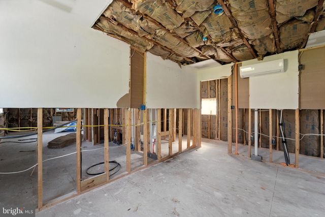 4 W OVERLEA AVE, Baltimore, MD 21206