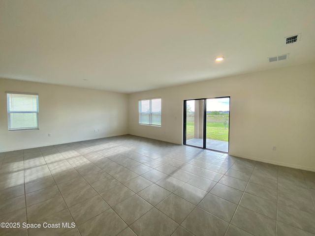 1793 Farmhouse Road SE, Palm Bay, FL 32909