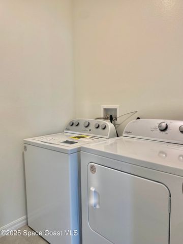 1793 Farmhouse Road SE, Palm Bay, FL 32909