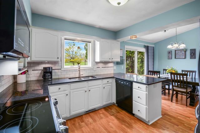 W5997 GARNET DRIVE, Appleton, WI 54915