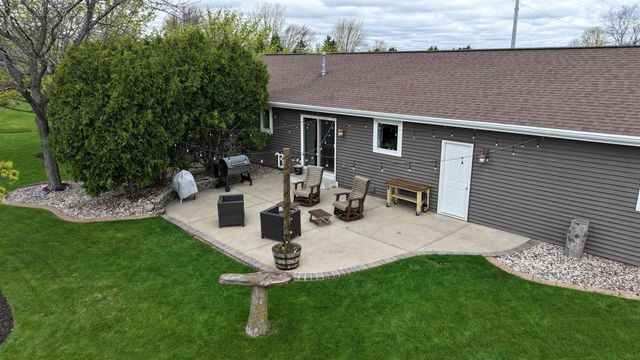 W5997 GARNET DRIVE, Appleton, WI 54915