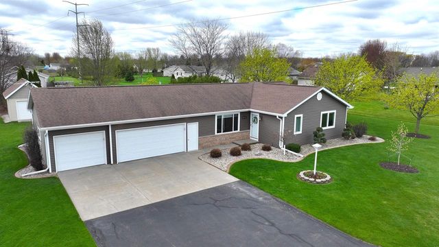 W5997 GARNET DRIVE, Appleton, WI 54915