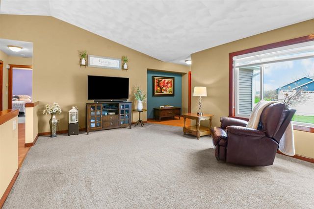 W5997 GARNET DRIVE, Appleton, WI 54915