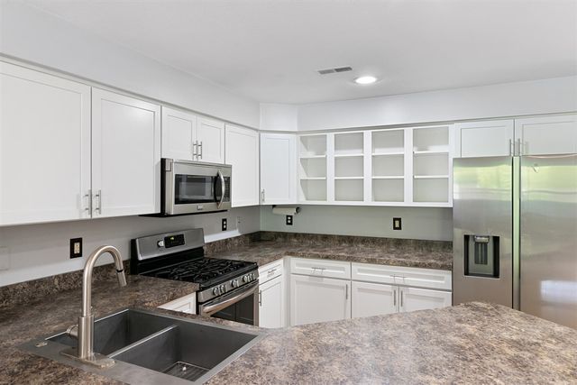 1407 Millbrook Trail, Ann Arbor, MI 48108