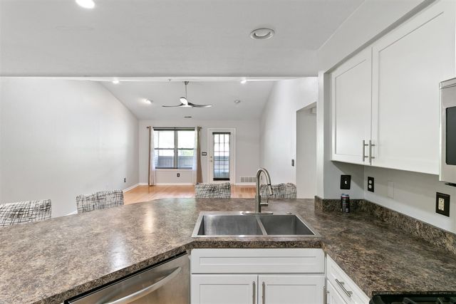1407 Millbrook Trail, Ann Arbor, MI 48108