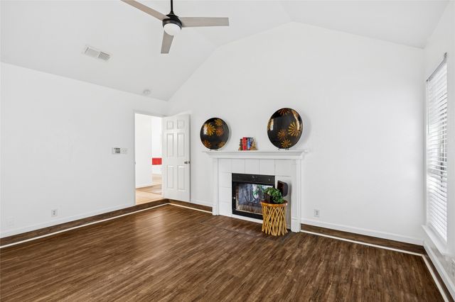 6402 Rockland Drive, Arlington, TX 76016