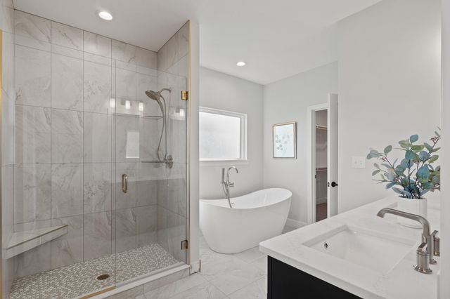 2801 EASLEY CABIN CIR, Columbia, MO 65201