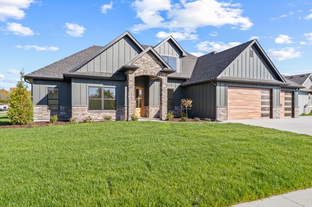 2801 EASLEY CABIN CIR, Columbia, MO 65201