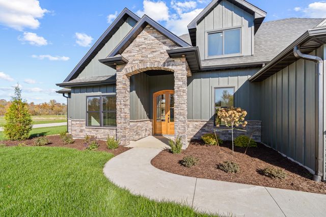 2801 EASLEY CABIN CIR, Columbia, MO 65201