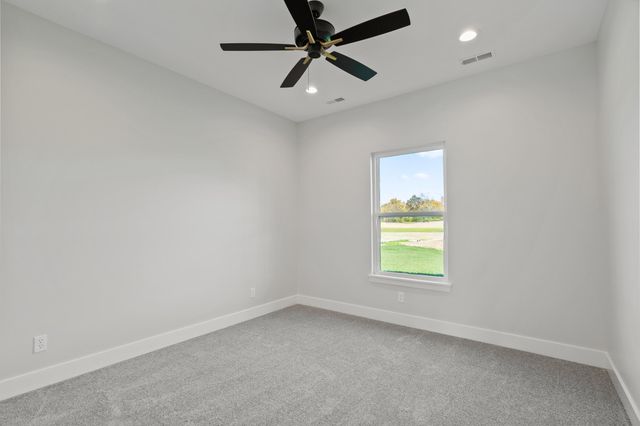 2801 EASLEY CABIN CIR, Columbia, MO 65201