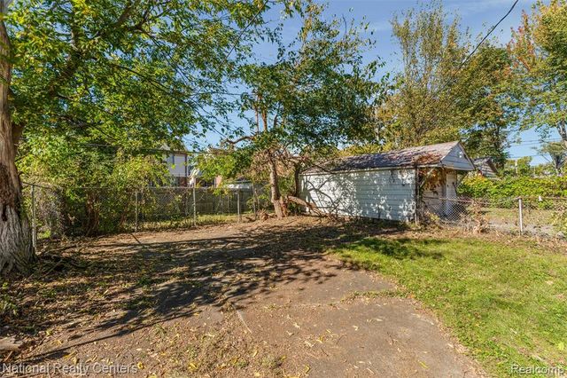 19953 Greeley Street, Highland Park, MI 48203