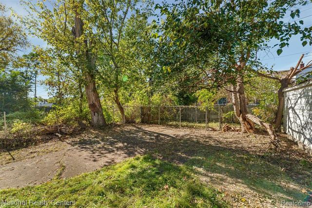 19953 Greeley Street, Highland Park, MI 48203