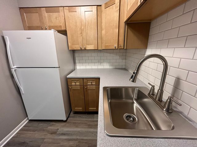 8943 N 300 W, Lake Village, IN 46349