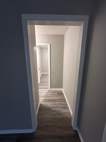 8943 N 300 W, Lake Village, IN 46349