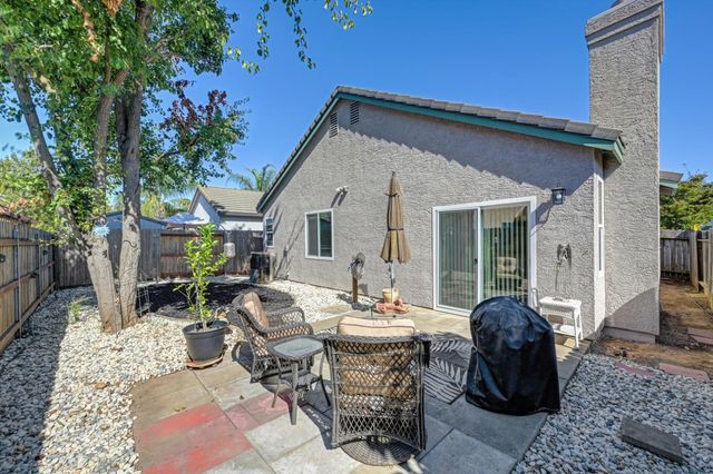 9158 Rose Parade Way, Sacramento, CA 95826
