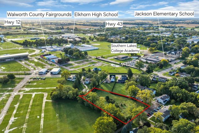 216 E JEFFERSON STREET, Elkhorn, WI 53121