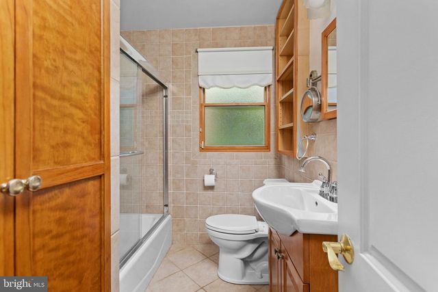 3438 E STATE STREET EXT, Hamilton, NJ 08619