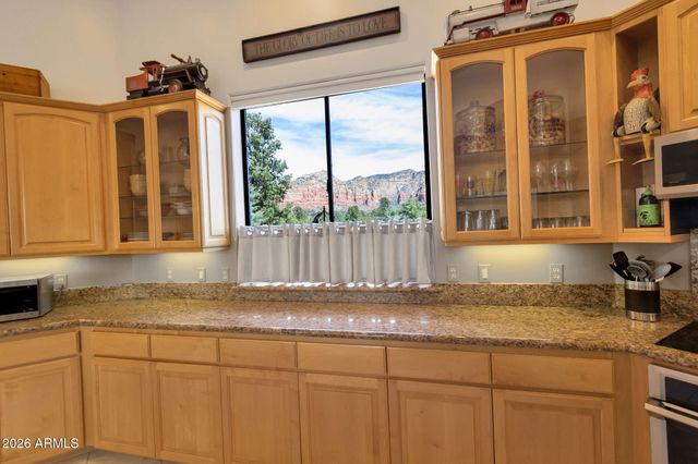 195 Pebble Drive, Sedona, AZ 86351