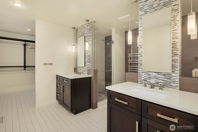 3218 36th Avenue SW, Seattle, WA 98126