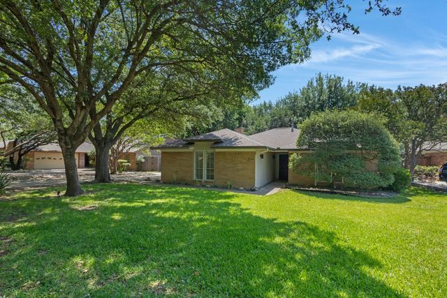 3004 Foxboro Drive, Richardson, TX 75082