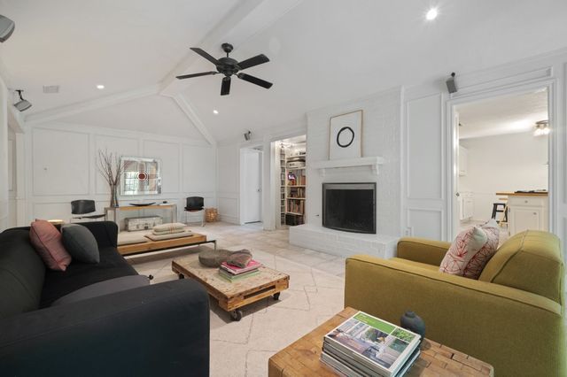 3004 Foxboro Drive, Richardson, TX 75082