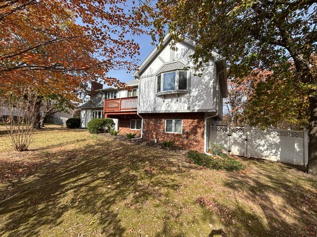 3705 Rustwood Road, Joplin, MO 64801