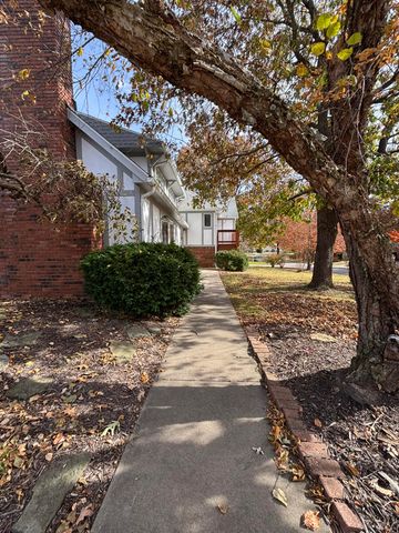 3705 Rustwood Road, Joplin, MO 64801