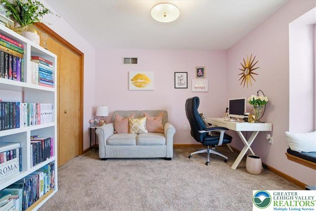 161 Escoll Drive, East Stroudsburg, PA 18301