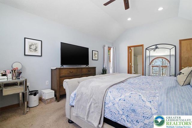 161 Escoll Drive, East Stroudsburg, PA 18301