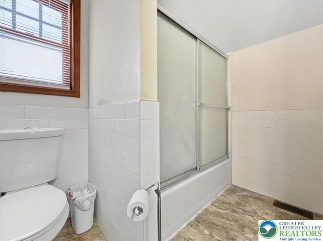 161 Escoll Drive, East Stroudsburg, PA 18301